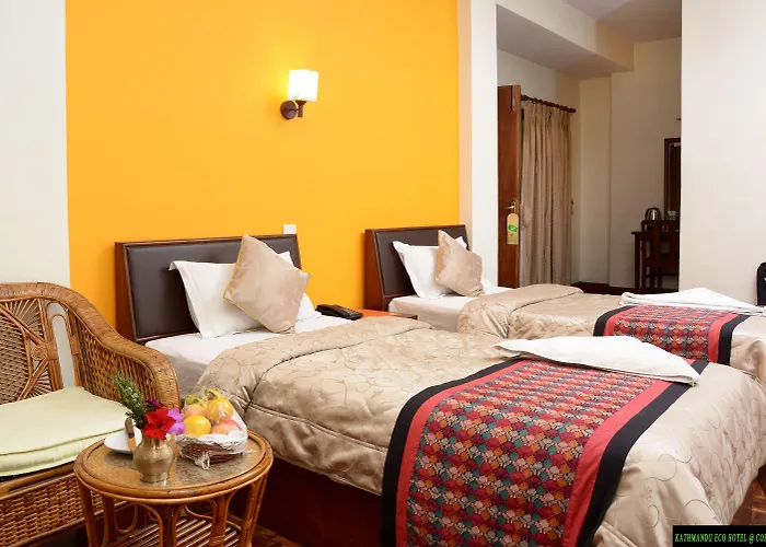 Eco Hotel 3*