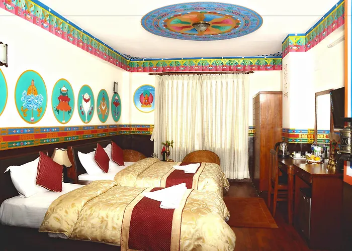 Eco Hotel 3*